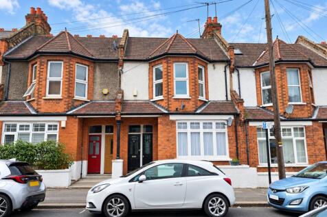 2-bed flat on Caldecot Road London SE5, £2,000/mo