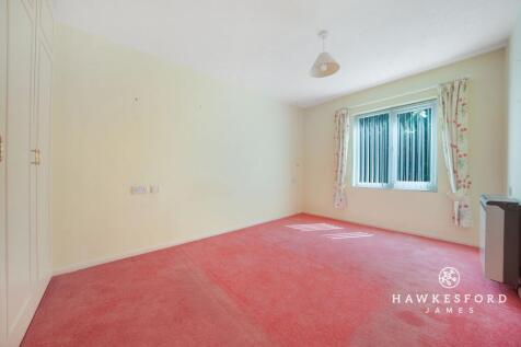 Barkers Court, Sittingbourne - Bedroom 1