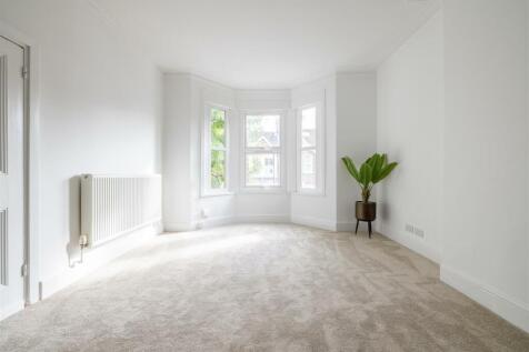 Cavendish Drive, Leytonstone, E11 photo 3