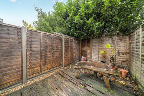 1-6944708439d3e-1...