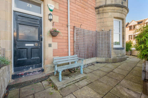 Front Garden of 23 Plewlands Terrace