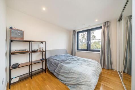 Chartfield Avenue, Putney photo 4