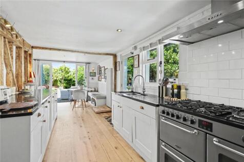 Kitchen / Breakfast