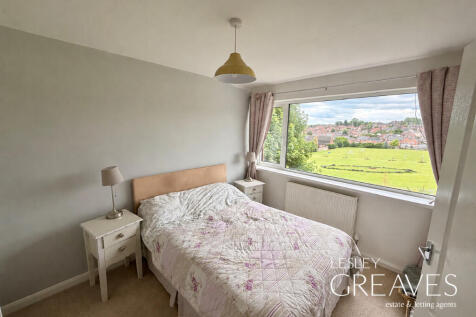 Third Avenue, Gedling, Nottingham photo 5