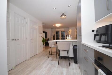 Kitchen/Living/Dining Area