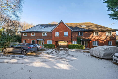 1395650-6-695bbfb...