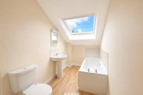 The Close, Barnstaple, Devon, EX32 photo 4