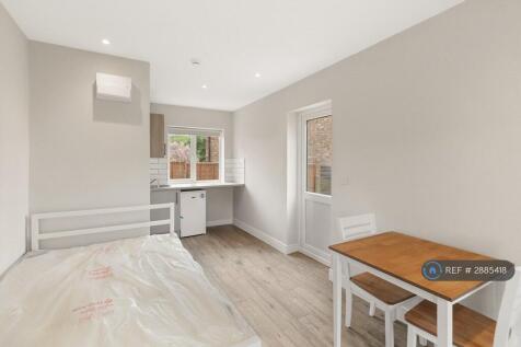 Langley Avenue, Hemel Hempstead, HP3 photo 5