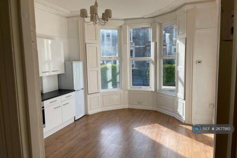 Open Plan Kitchen /Lounge/Diner