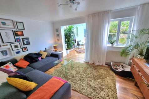 Sitting room.jpg