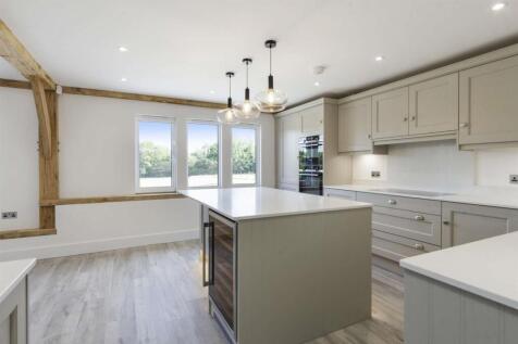 Tittlesfold-Croft-The-Haven-Billingshurst-RH14-9BG