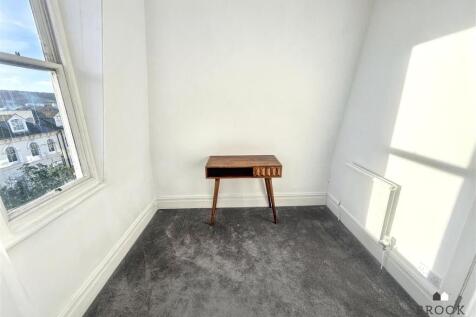 01323 438506