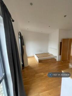 Horseshoe Mews, London, SW2 photo 3