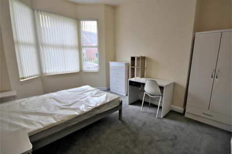 Keble Road, Bootle photo 3