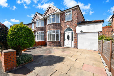 3 bed semi-detached house for sale Beverley Avenu