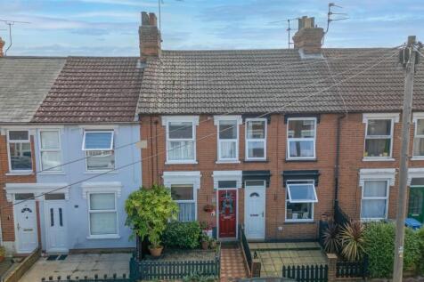 Pearce Rd Front Shot-21.jpg