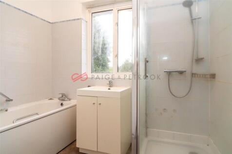 Frobisher Close, Pinner, HA5 photo 4