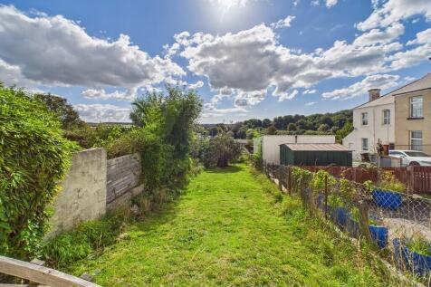 CAM02089G0-PR0573...