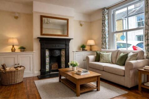 Lounge Example
