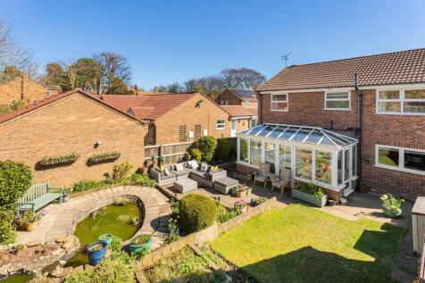 5 Spring Hall Garth-26.jpg