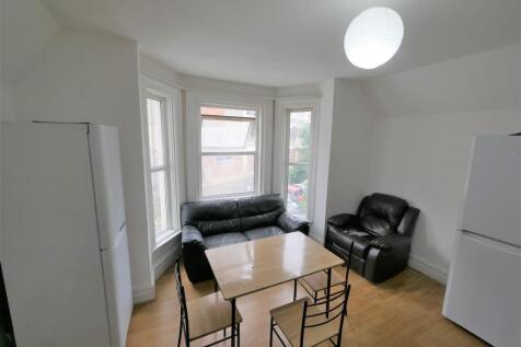 6-bed house on The Mount, Bournemouth, BH1, £595/mo