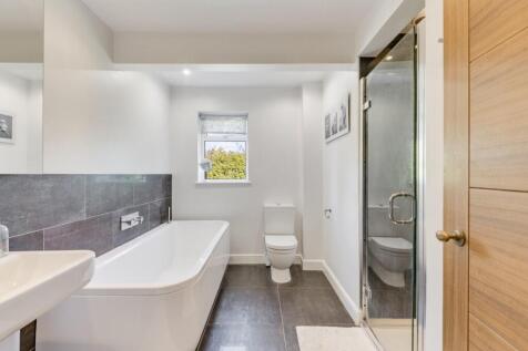 Homefield House-56.jpg