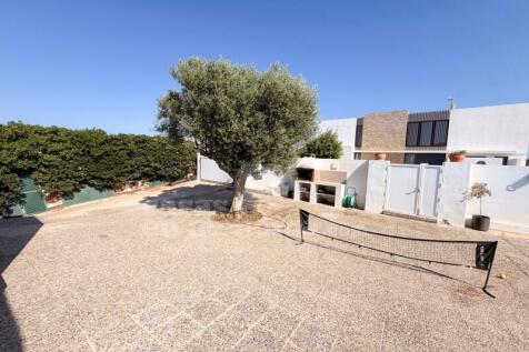 Villa with pool near the sea in Cala'n Blanes