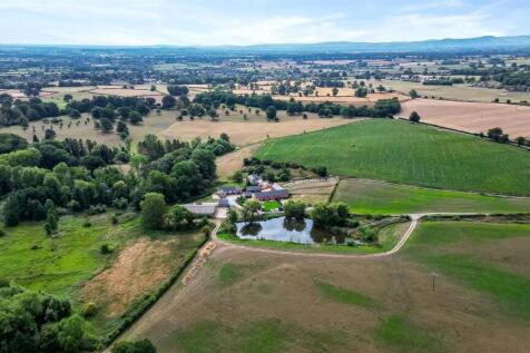 , Great Fernhill Barns Gobowen, Nr Oswestry, SY11 