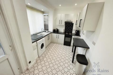 Chamberlain Avenue, Stoke-on-Trent, Staffordshire, ST4 photo 5