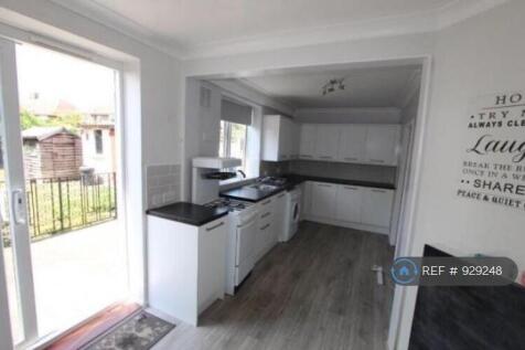 Bournemead Way, Northolt, UB5 photo 4