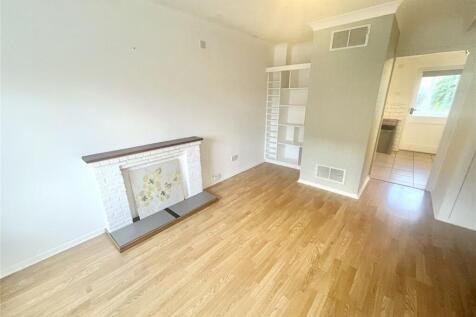 Woodcotes, Shoeburyness, Southend-On-Sea, Essex, SS3 photo 3