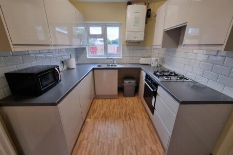 3 Southway, Leamington Spa photo 3