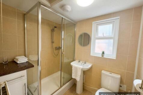 Belvedere Road, Taunton, TA1 photo 3