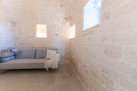 20_Trullo_del_Sole_Martina_Franca_Raro_Realty_.jpg