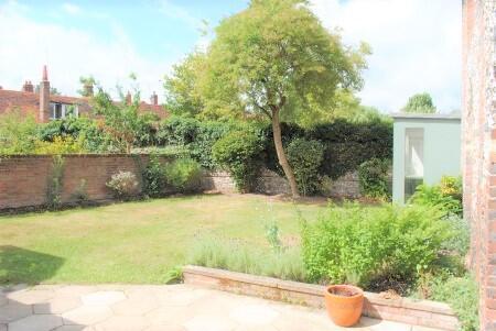 Church Street, Amersham, Buckinghamshire, HP7 photo 4