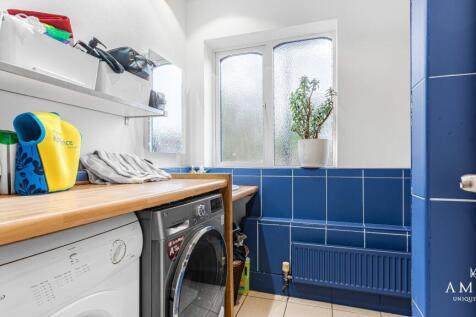 WC/Guest Shower Room