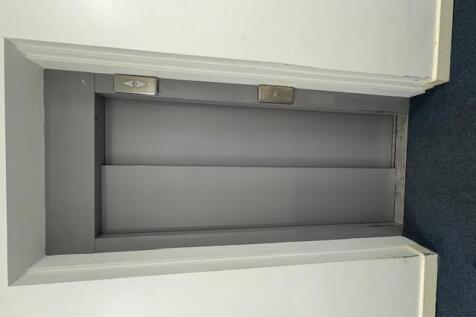 kingswoodlift1.jpg