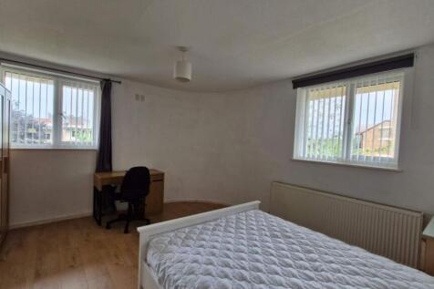 Minster Court, Liverpool photo 3