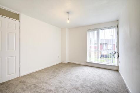 Bodmin Close, Battle Hill, Wallsend  photo 4