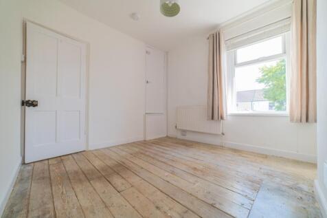 Call 02920 454555 to secure your viewing_14
