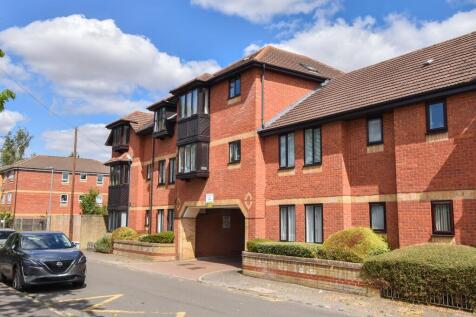 Flat 15, Islington Court