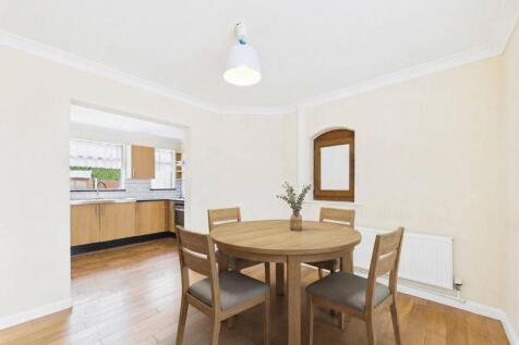 Dining Room (virtually furnished)