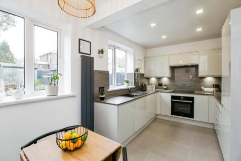Halifax, HX2 - property photo