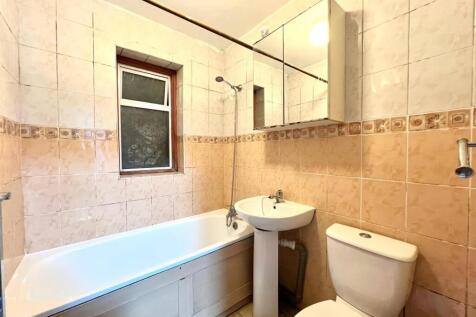 WhatsApp Image 2025-12-18 at 09.59.27 (2).jpeg