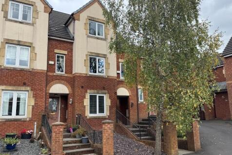 Chorley, PR6 - property photo