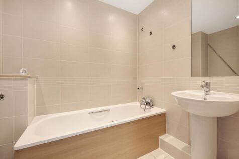 Belgravia Gardens, Bromley, BR1 photo 4