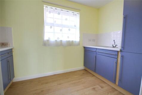 St Austell Way, Churchward, Swindon, Wiltshire, SN2 photo 3