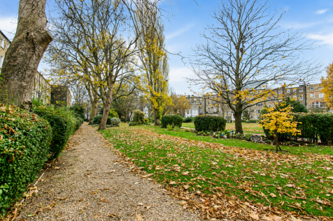 Warwick Road (Philbeach Gardens side), Earls Court, London photo 3