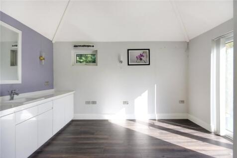 Studio/Office