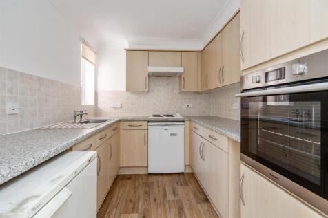 Bristol Road, Selly Oak, Birmingham photo 5